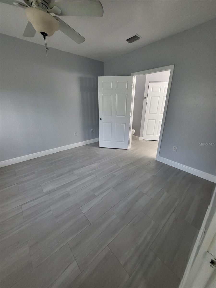 3482 KINGS RD #105, PALM HARBOR, FL, 34685