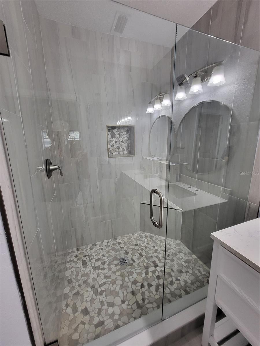 3482 KINGS RD #105, PALM HARBOR, FL, 34685