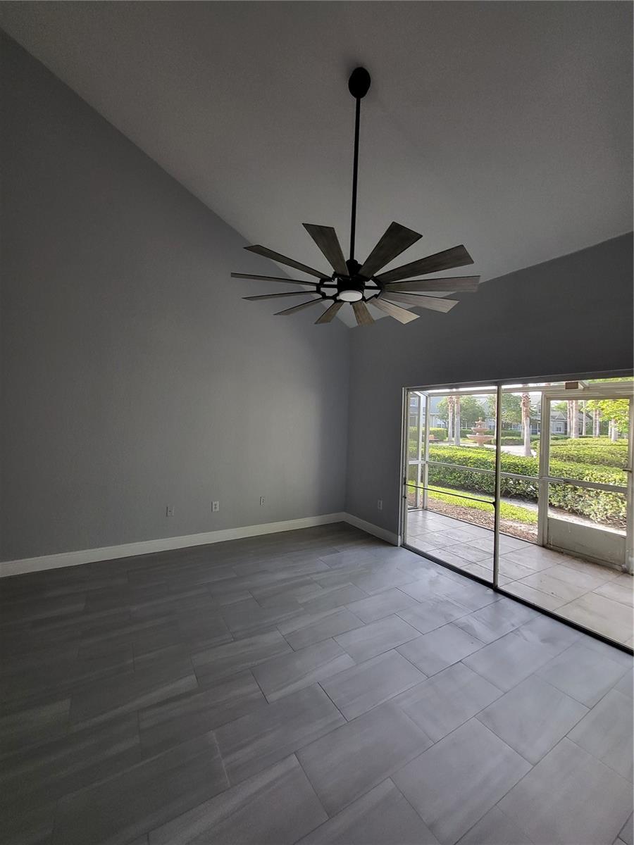 3482 KINGS RD #105, PALM HARBOR, FL, 34685