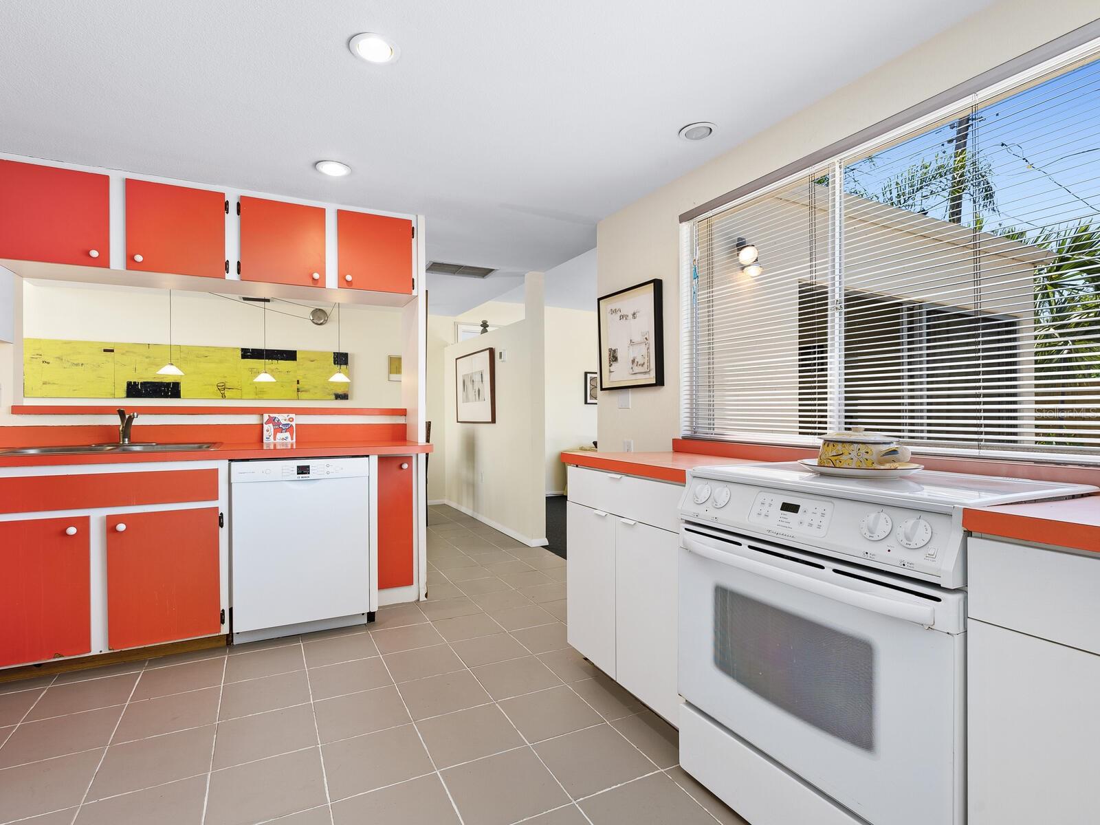 2720 HERWALD ST, SARASOTA, FL, 34231