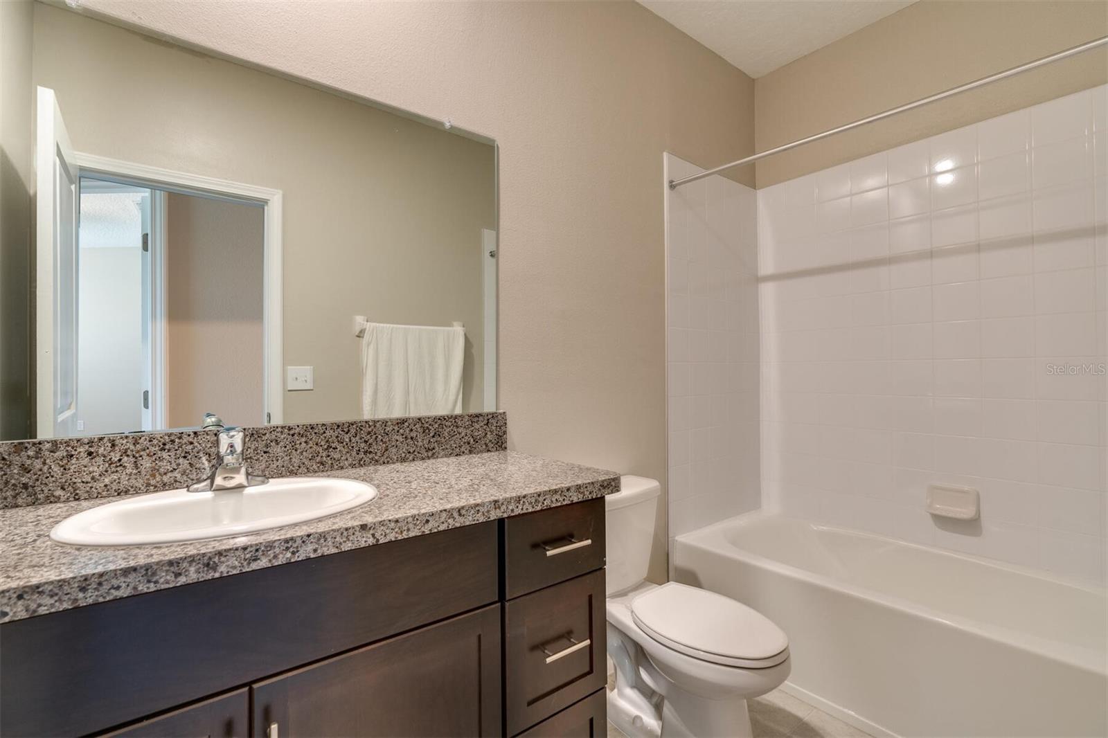 31989 BLUE PASSING LOOP, WESLEY CHAPEL, FL, 33545