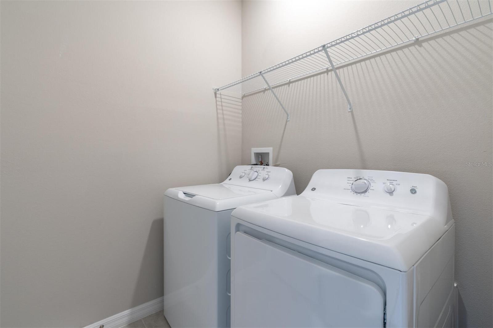 31989 BLUE PASSING LOOP, WESLEY CHAPEL, FL, 33545