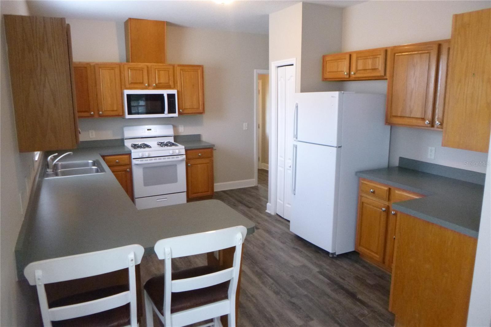 6339 BIRMINGHAM AVE, ZEPHYRHILLS, FL, 33542