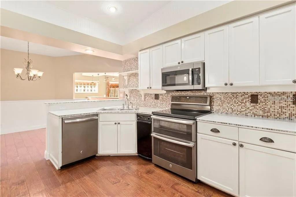 919 80TH ST NW, BRADENTON, FL, 34209