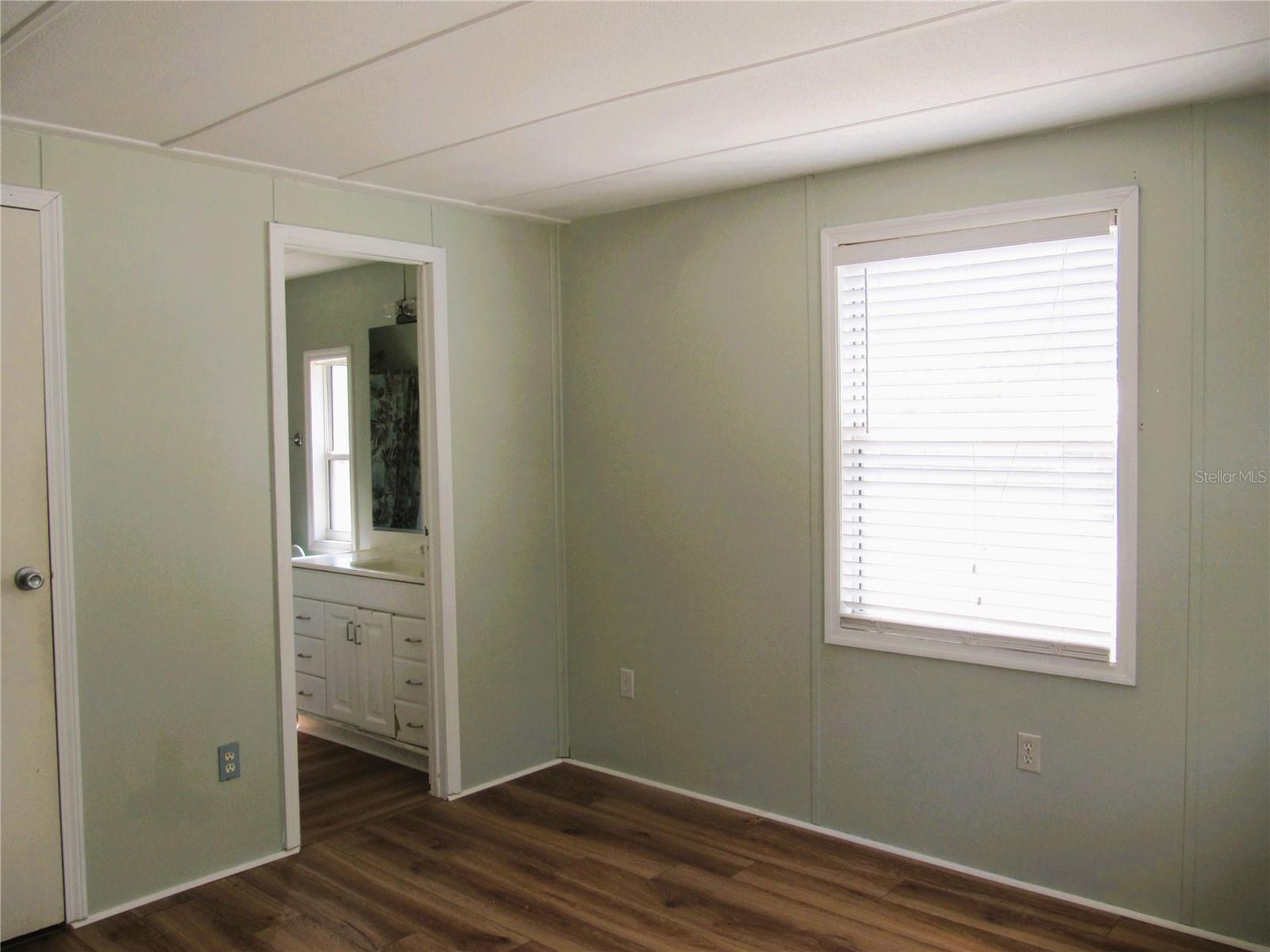 4176 COUNTY ROAD 110, OXFORD, FL, 34484