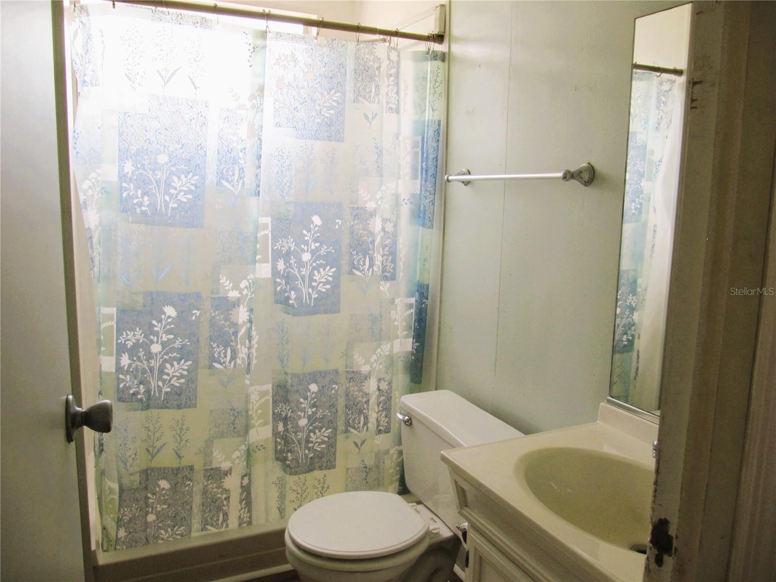 4176 COUNTY ROAD 110, OXFORD, FL, 34484