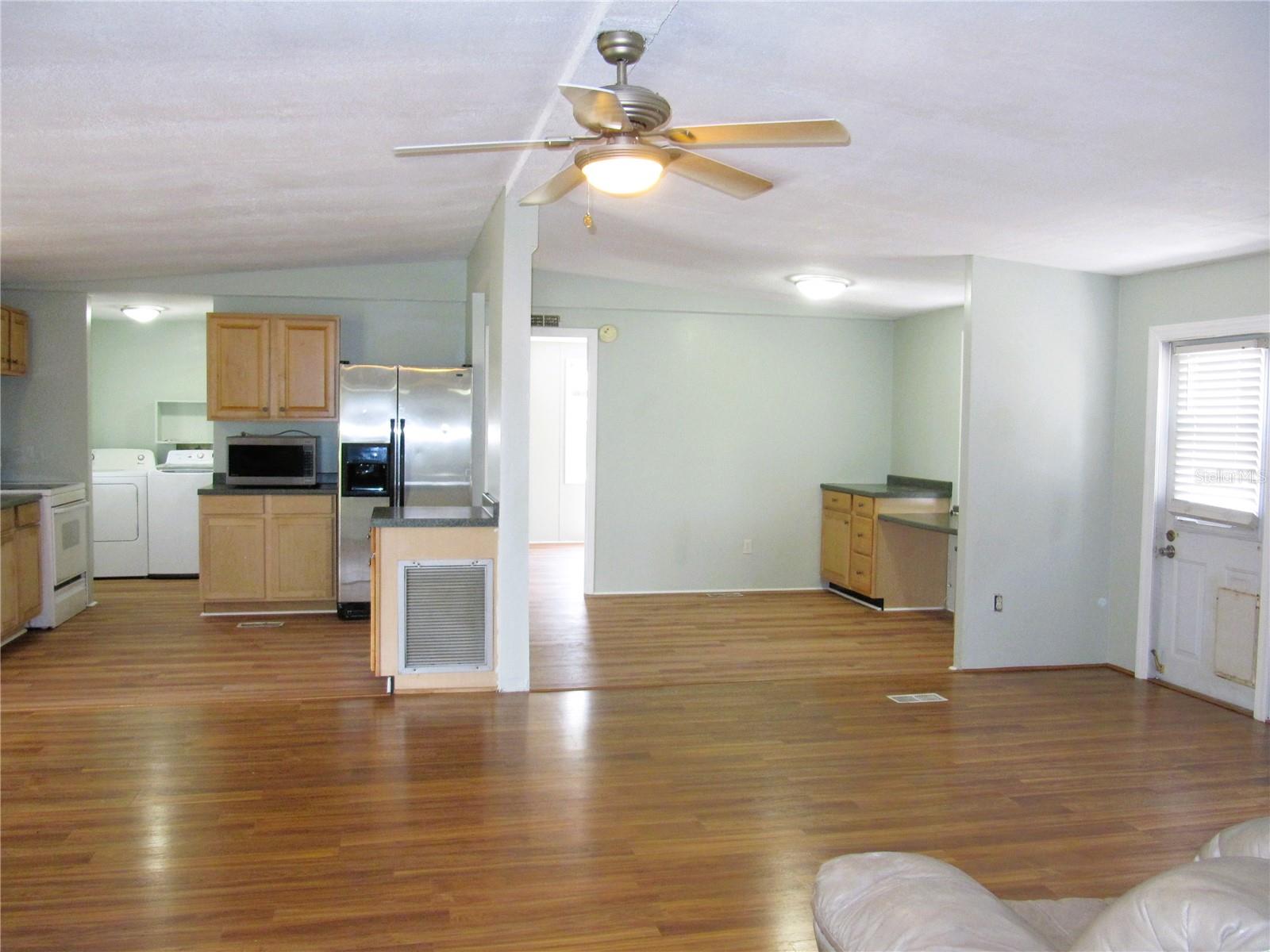 4176 COUNTY ROAD 110, OXFORD, FL, 34484