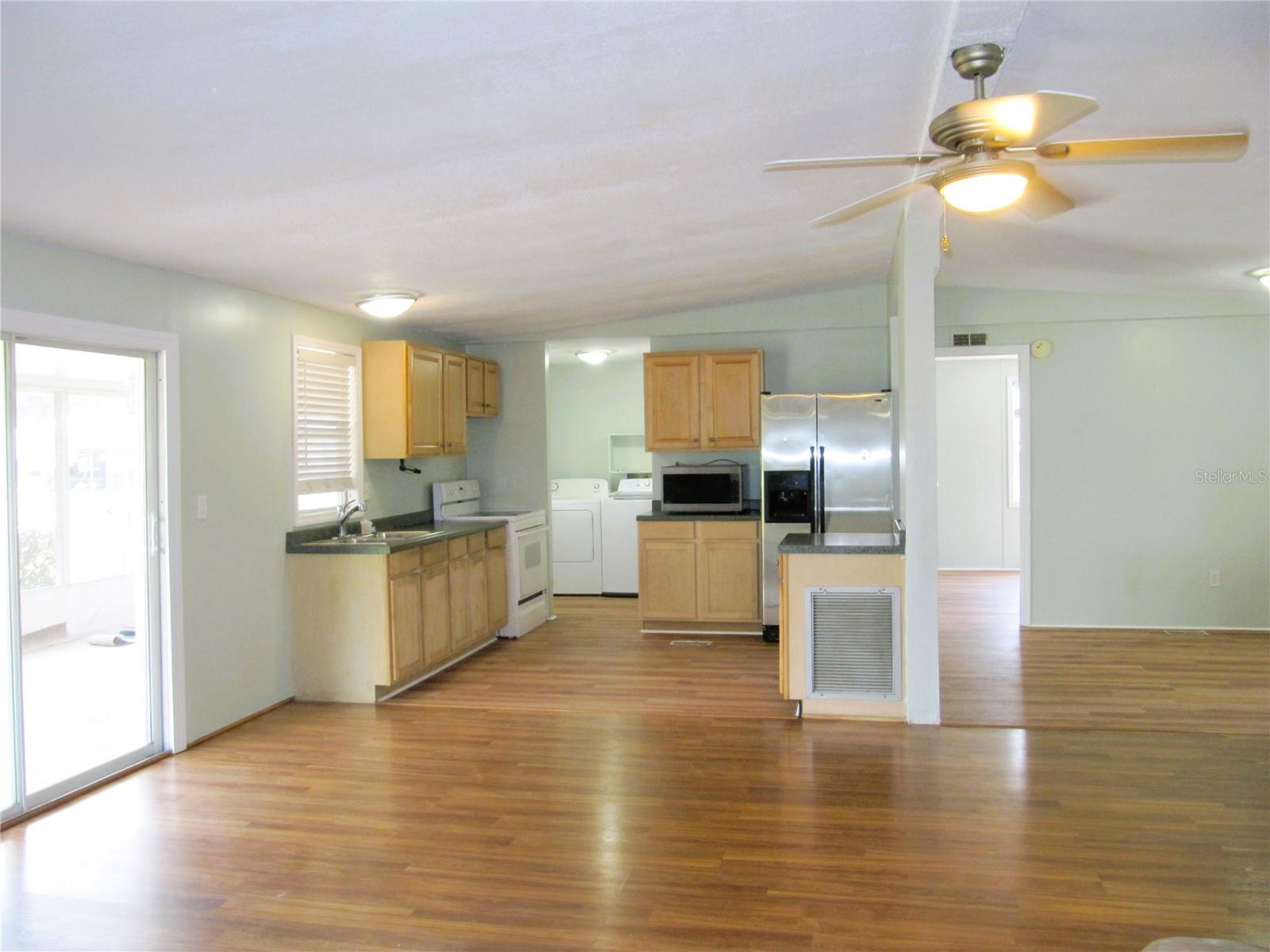 4176 COUNTY ROAD 110, OXFORD, FL, 34484
