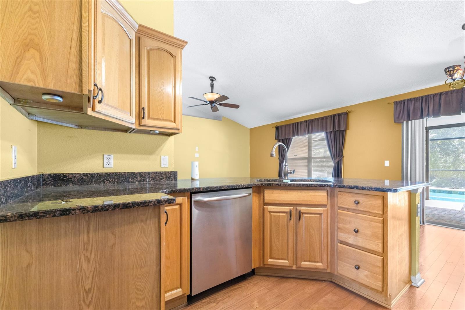4250 CASTLE AVE, SPRING HILL, FL, 34609