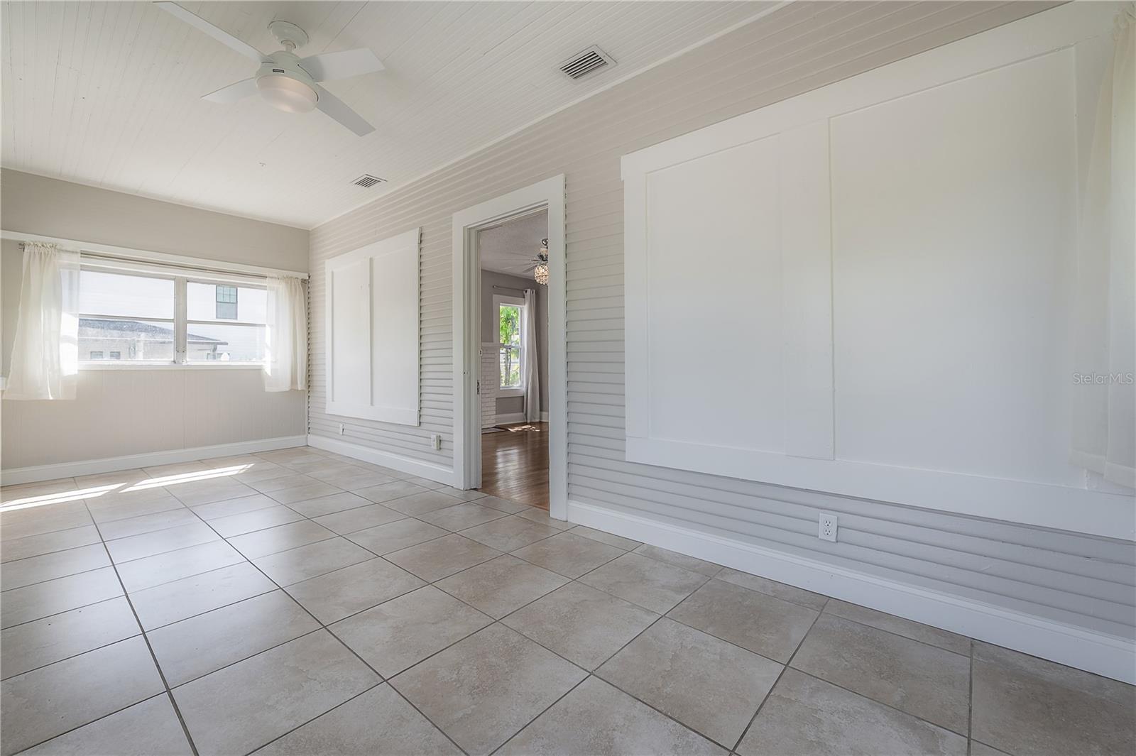 302 W HILDA ST, TAMPA, FL, 33603