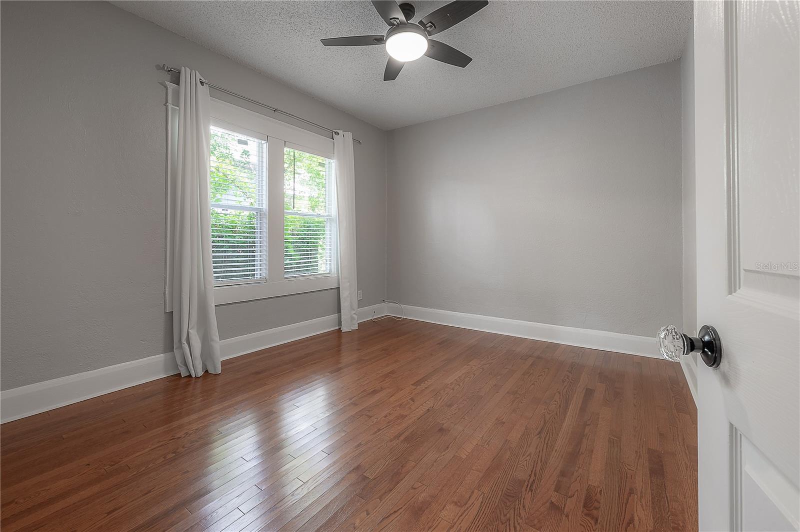 302 W HILDA ST, TAMPA, FL, 33603