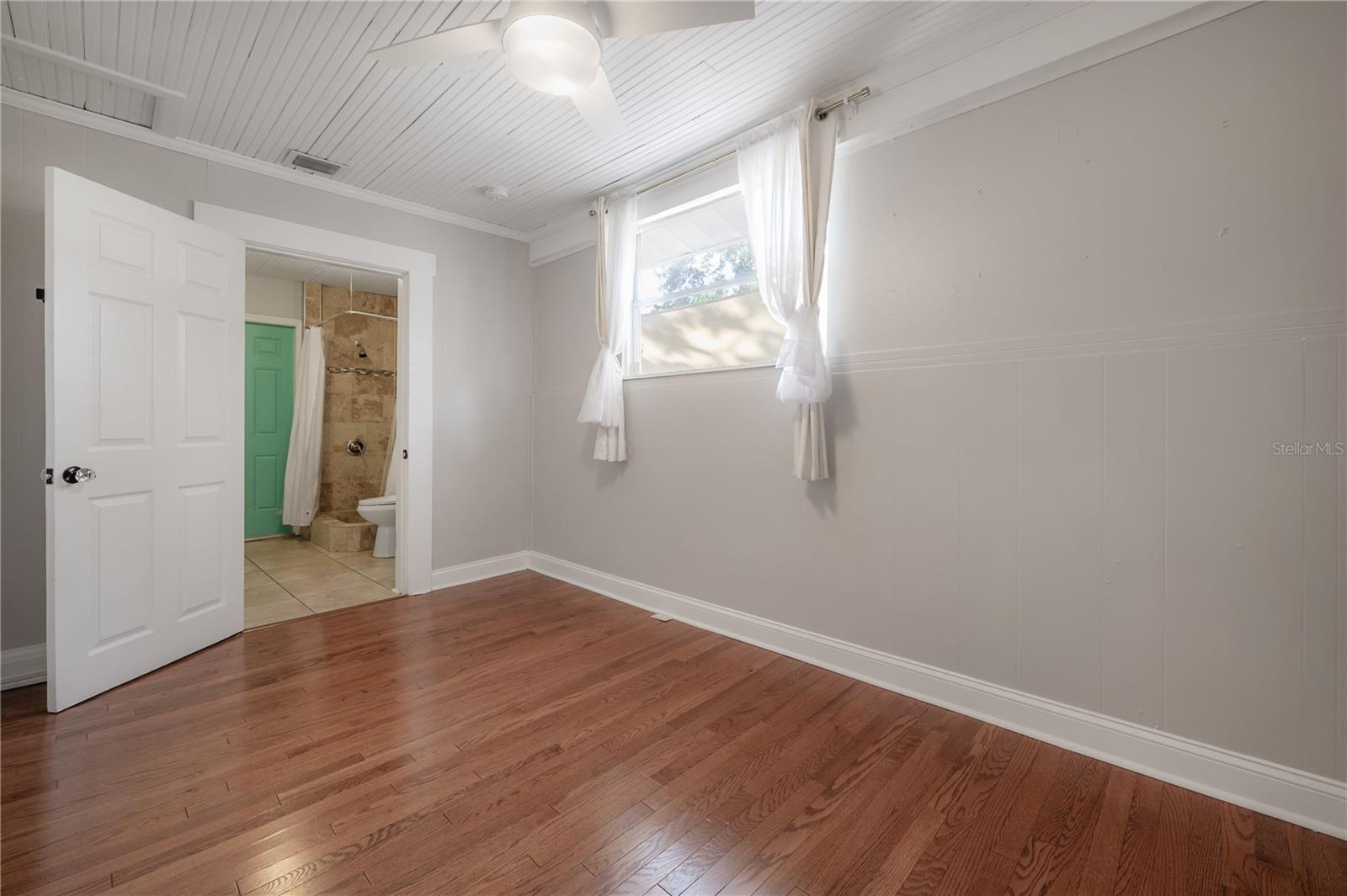 302 W HILDA ST, TAMPA, FL, 33603
