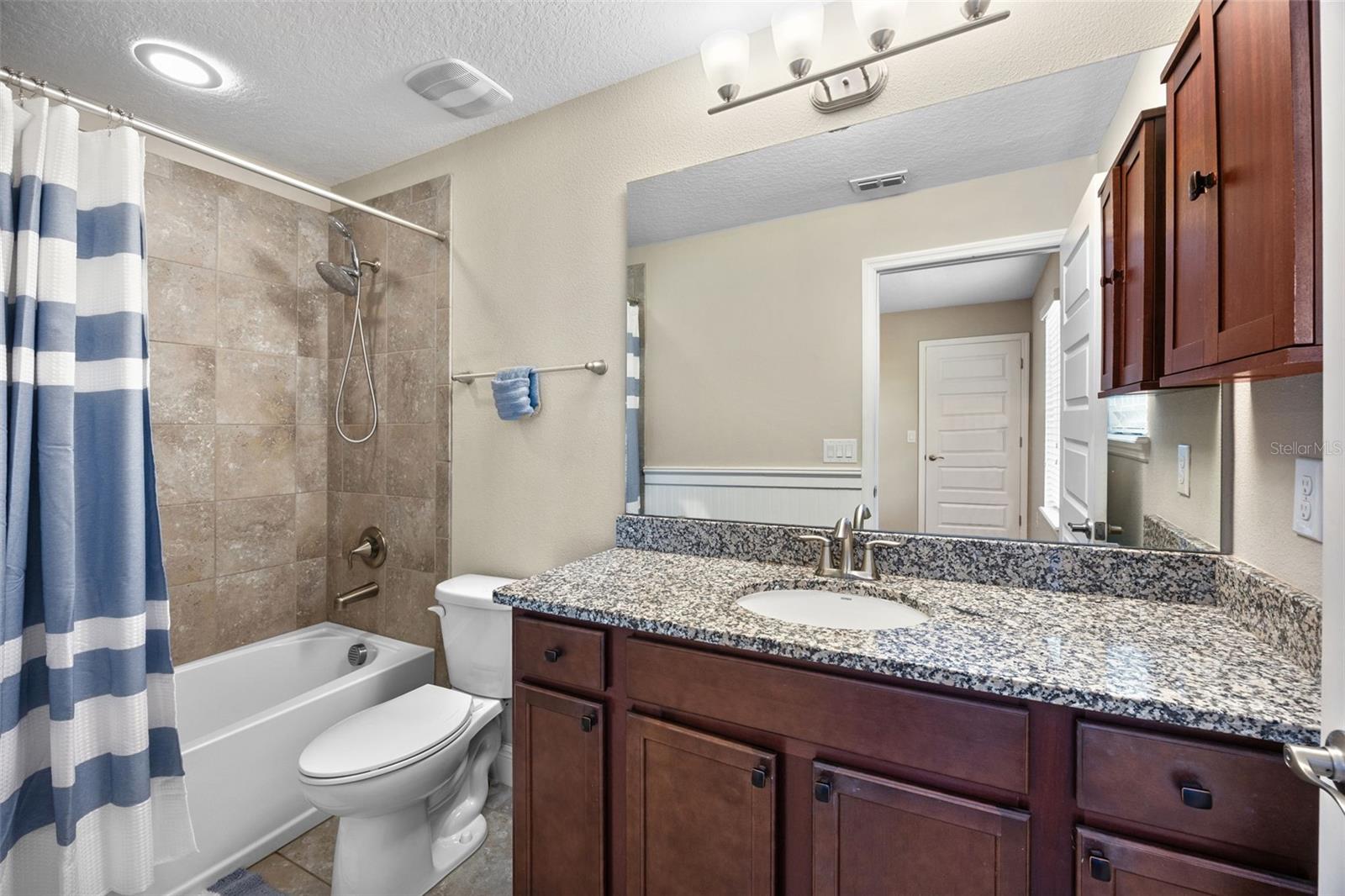 9675 WATERWAY PASSAGE DR, WINTER GARDEN, FL, 34787