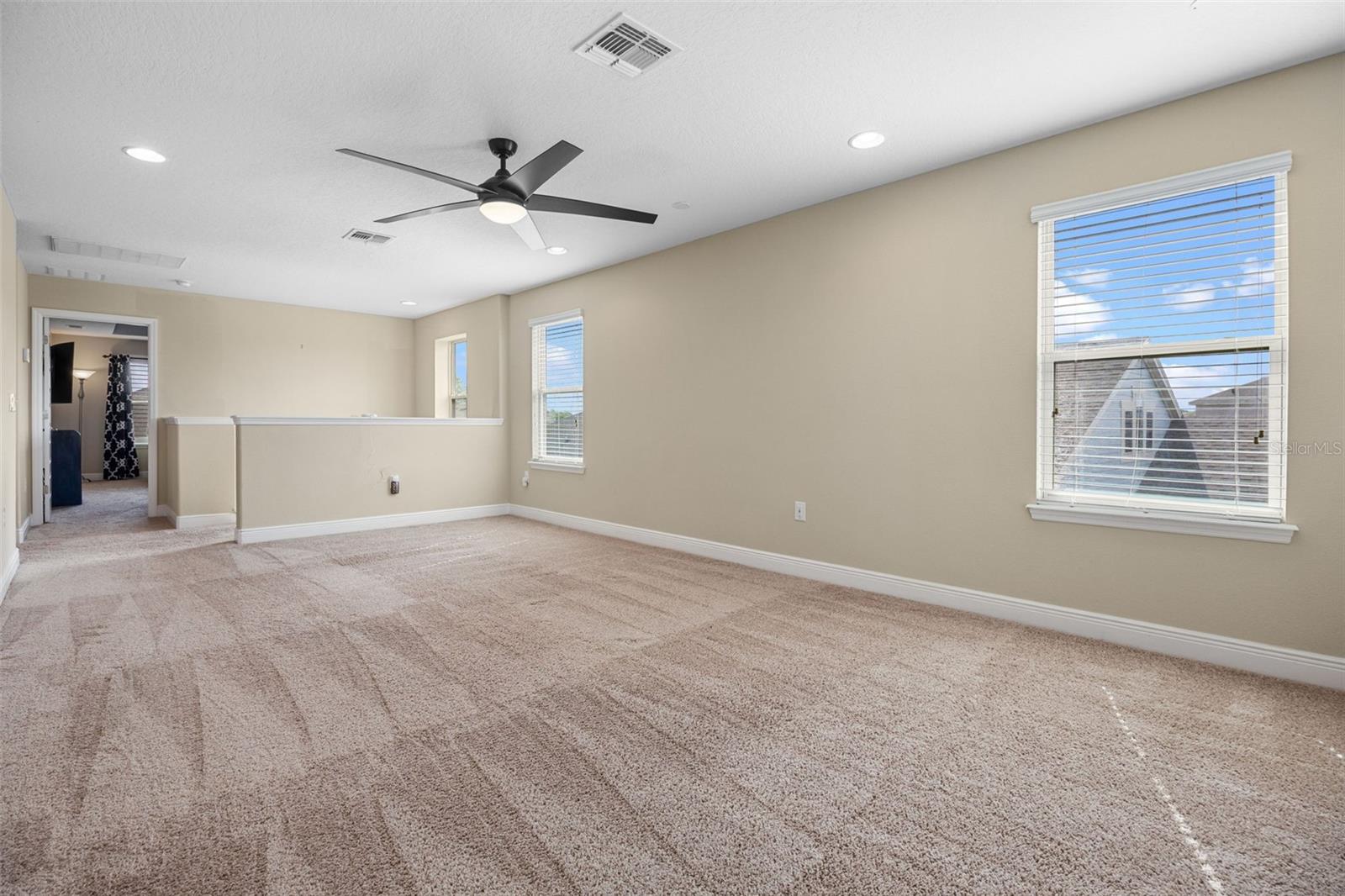 9675 WATERWAY PASSAGE DR, WINTER GARDEN, FL, 34787