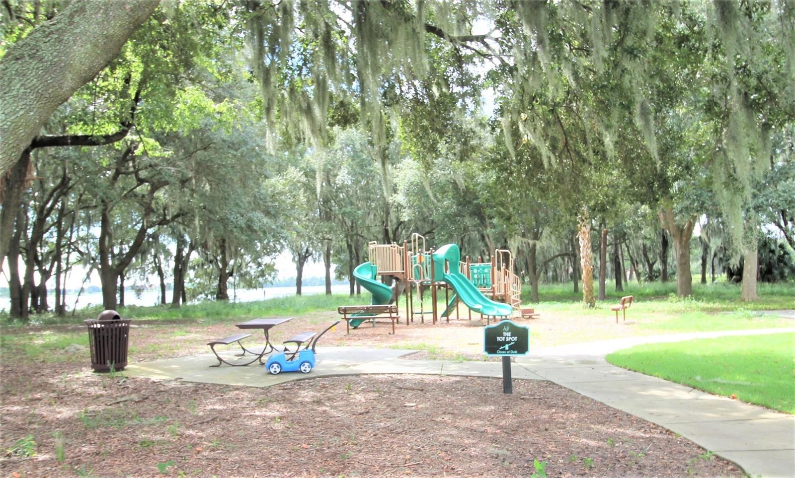 9675 WATERWAY PASSAGE DR, WINTER GARDEN, FL, 34787