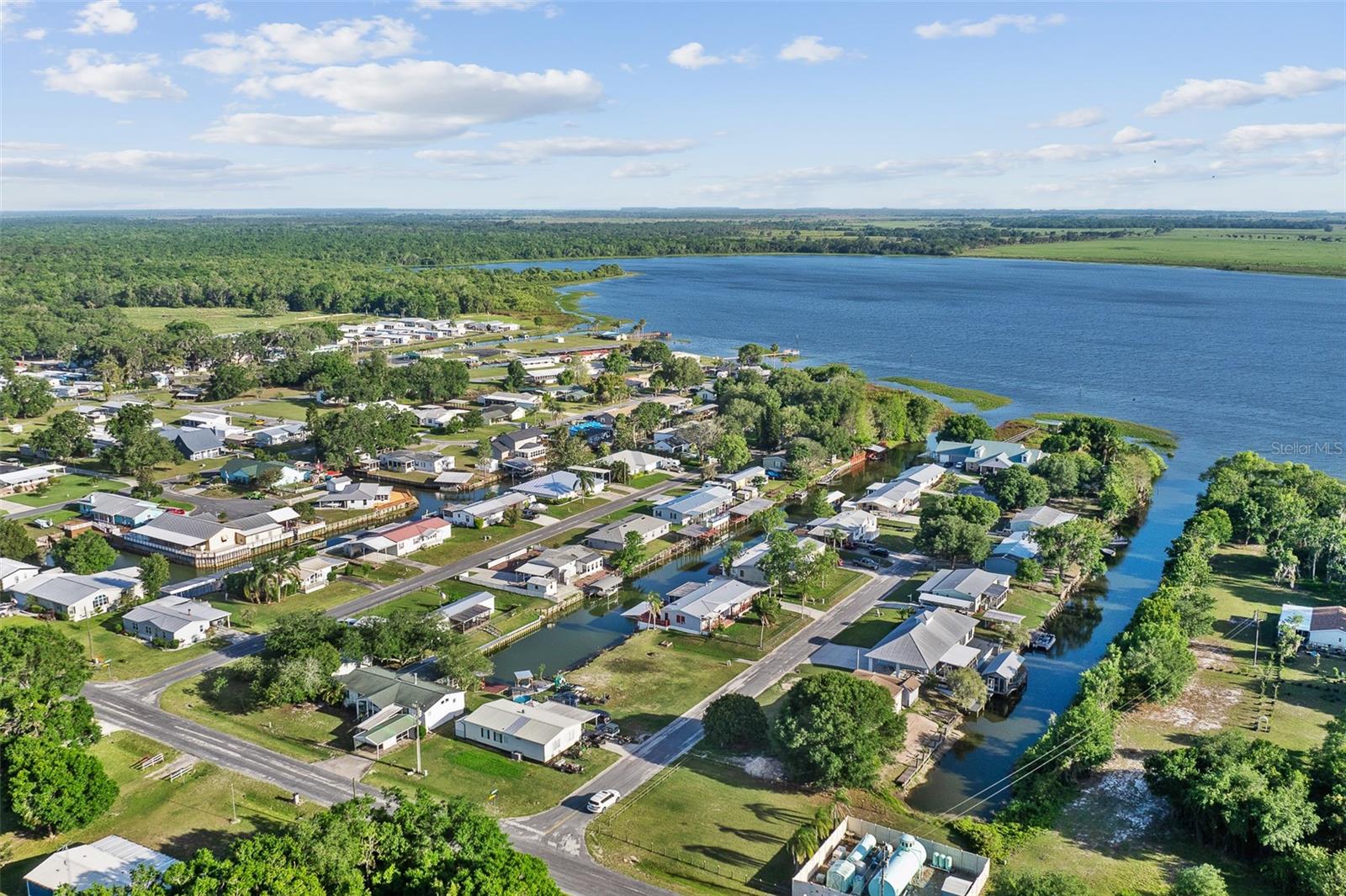 411 LAGOON CT, KENANSVILLE, FL, 34739