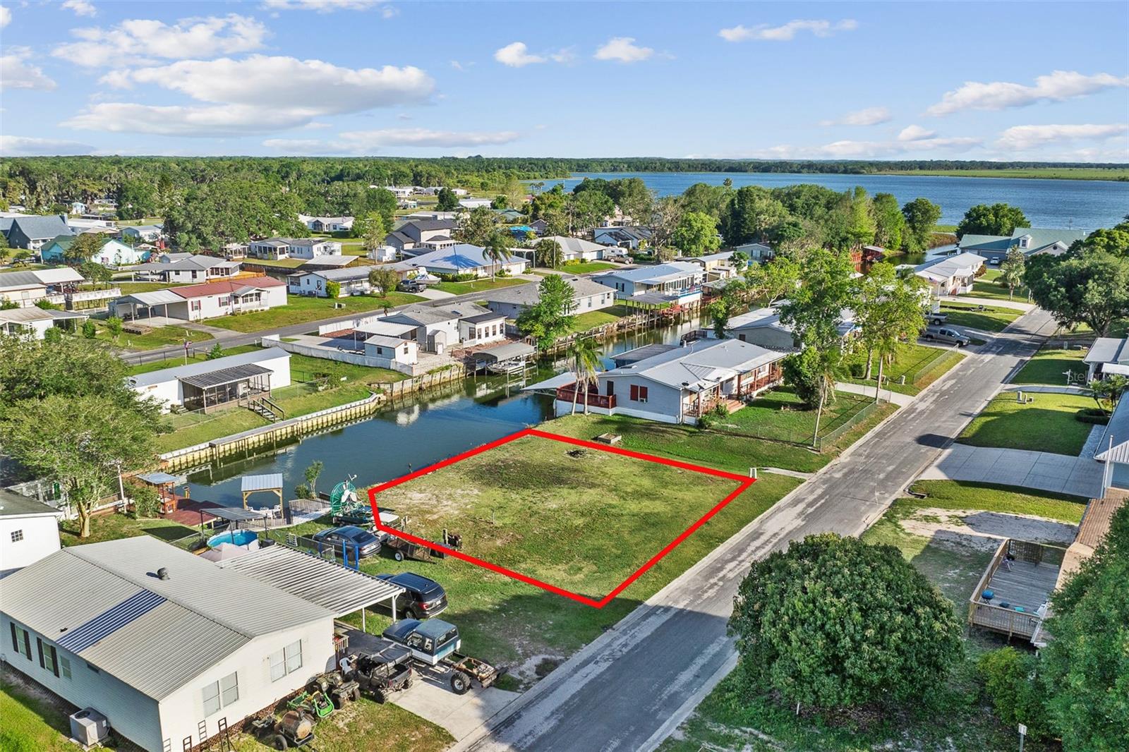 411 LAGOON CT, KENANSVILLE, FL, 34739