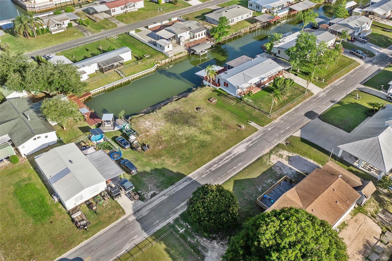 411 LAGOON CT, KENANSVILLE, FL, 34739