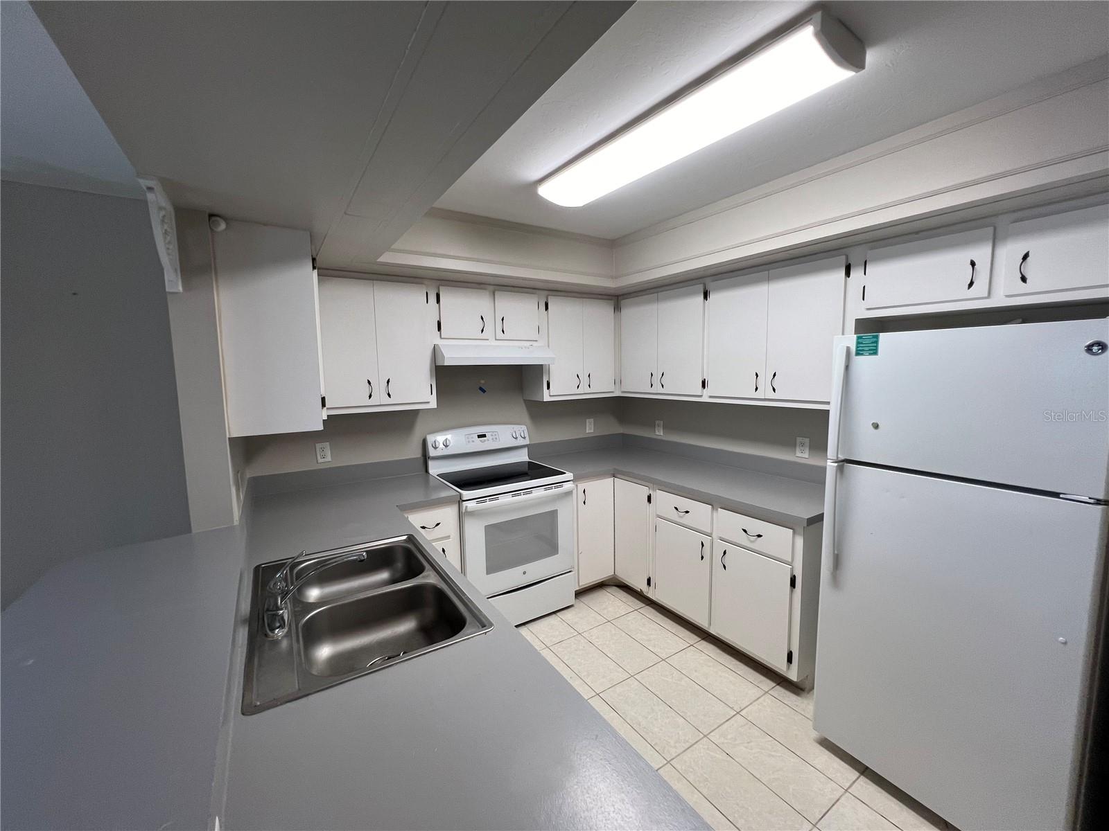 9100 ASTER RD, FORT MYERS, FL, 33967