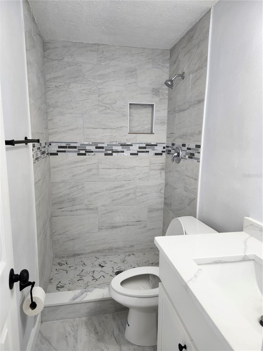 1215 TULIPWOOD DR, SEFFNER, FL, 33584