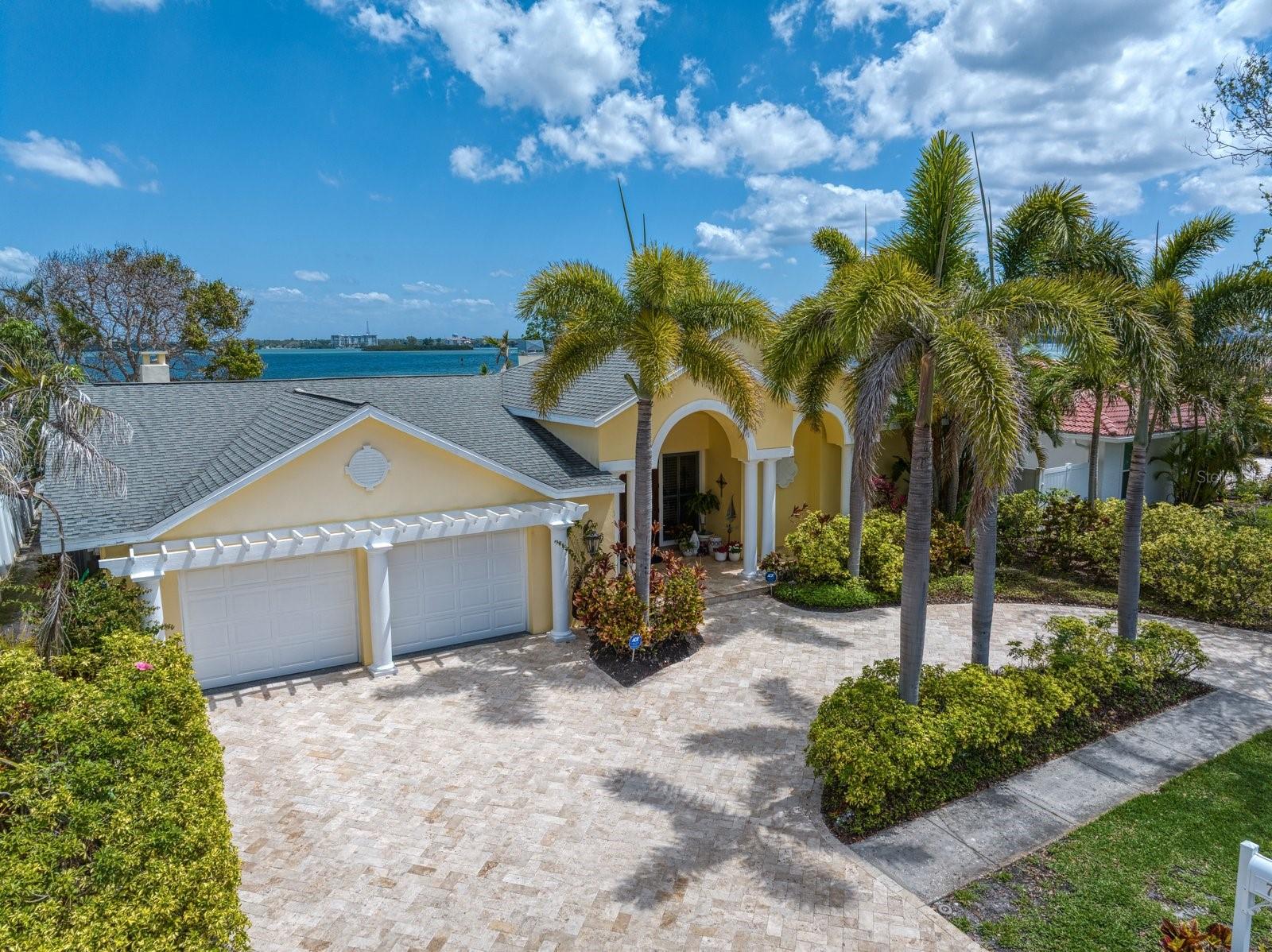 769 HARBOR IS, CLEARWATER BEACH, FL, 33767