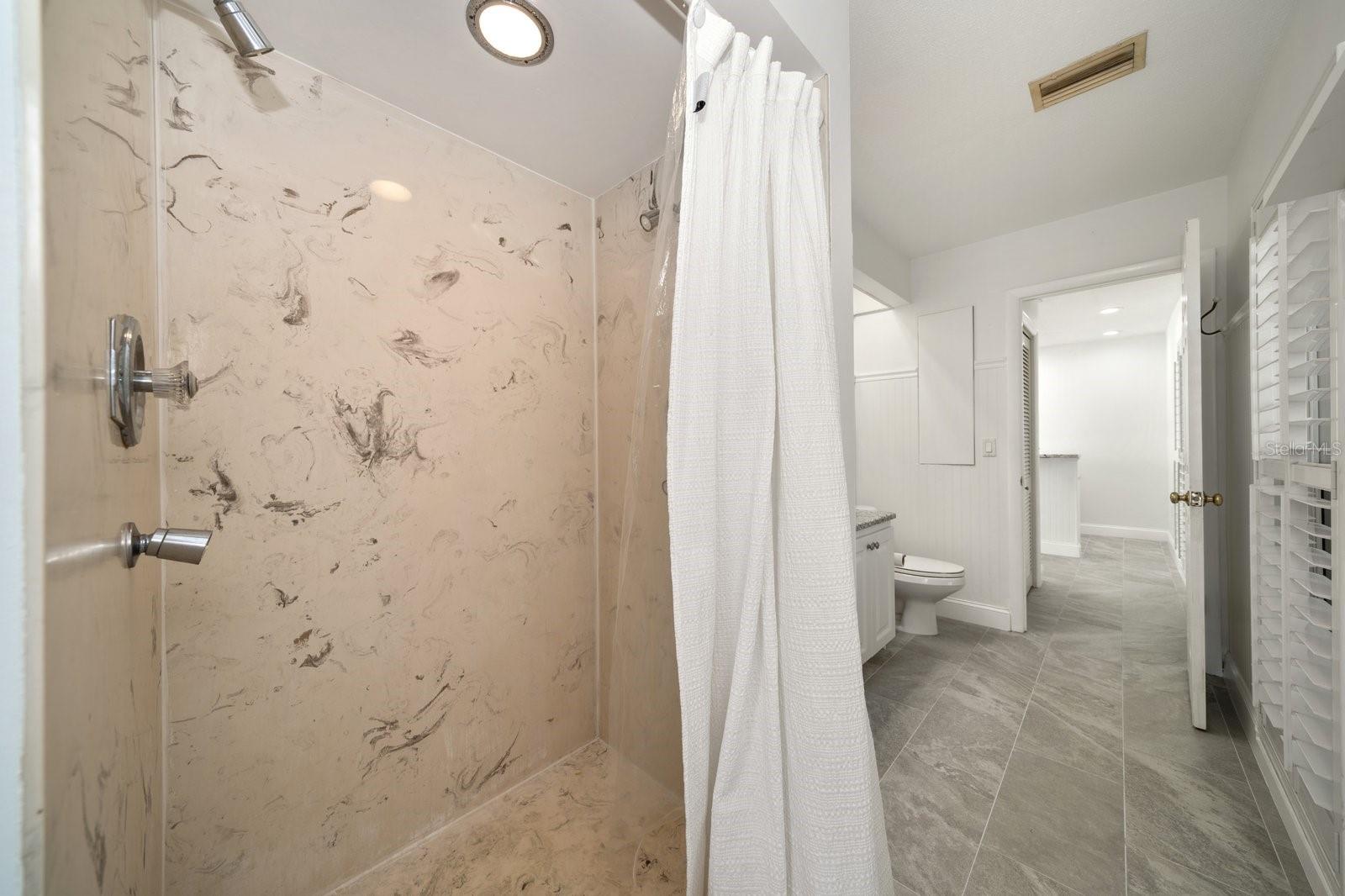 769 HARBOR IS, CLEARWATER BEACH, FL, 33767