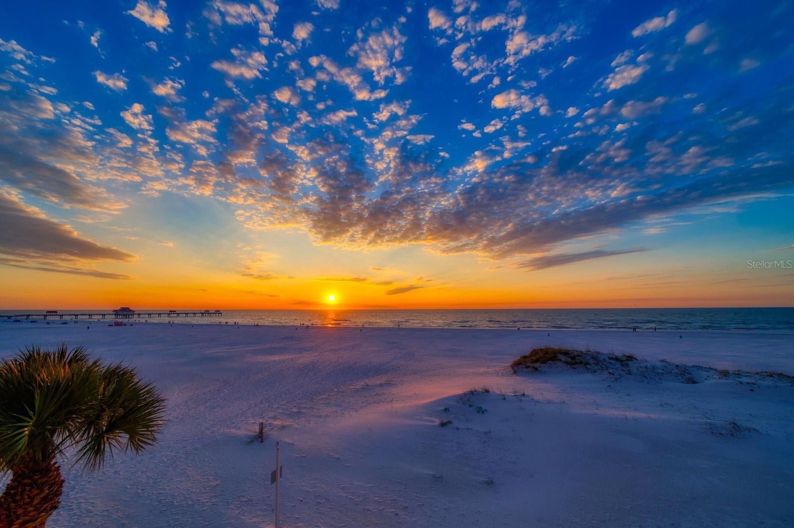 769 HARBOR IS, CLEARWATER BEACH, FL, 33767