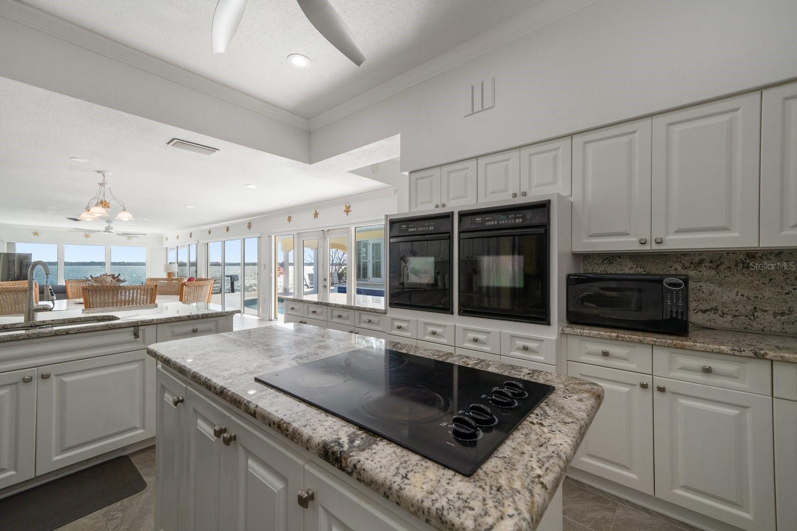 769 HARBOR IS, CLEARWATER BEACH, FL, 33767