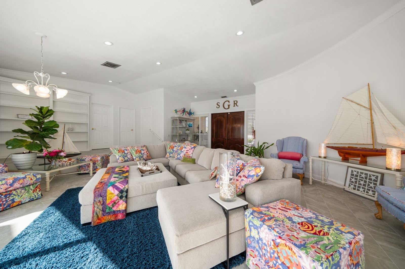 769 HARBOR IS, CLEARWATER BEACH, FL, 33767
