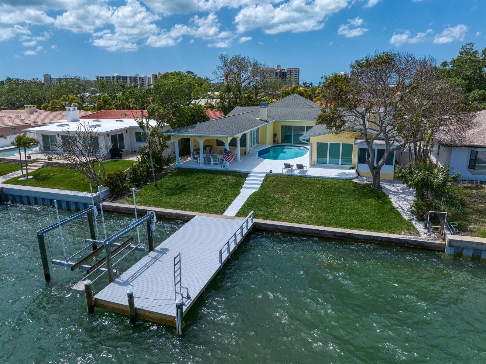 769 HARBOR IS, CLEARWATER BEACH, FL, 33767
