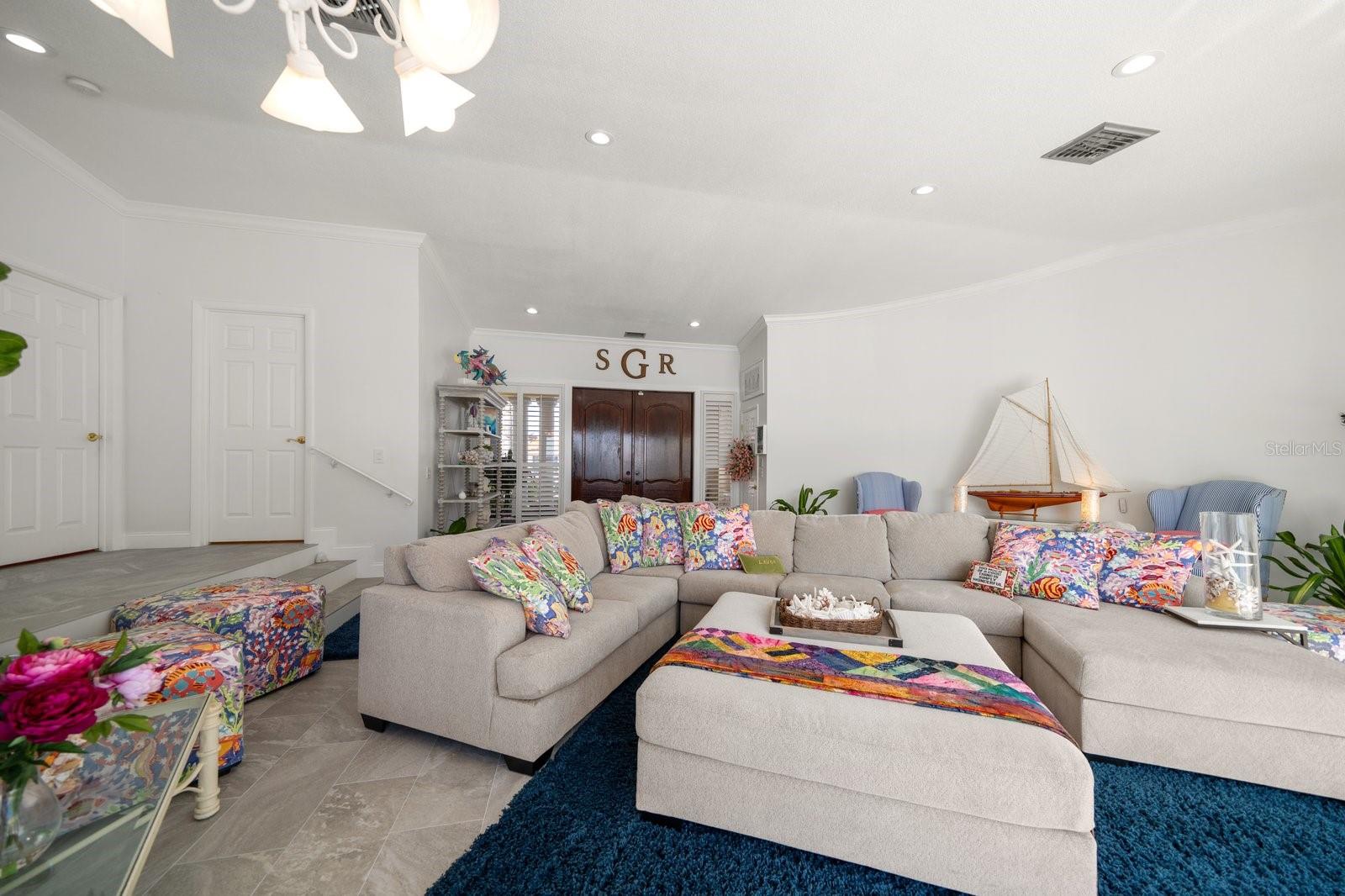 769 HARBOR IS, CLEARWATER BEACH, FL, 33767
