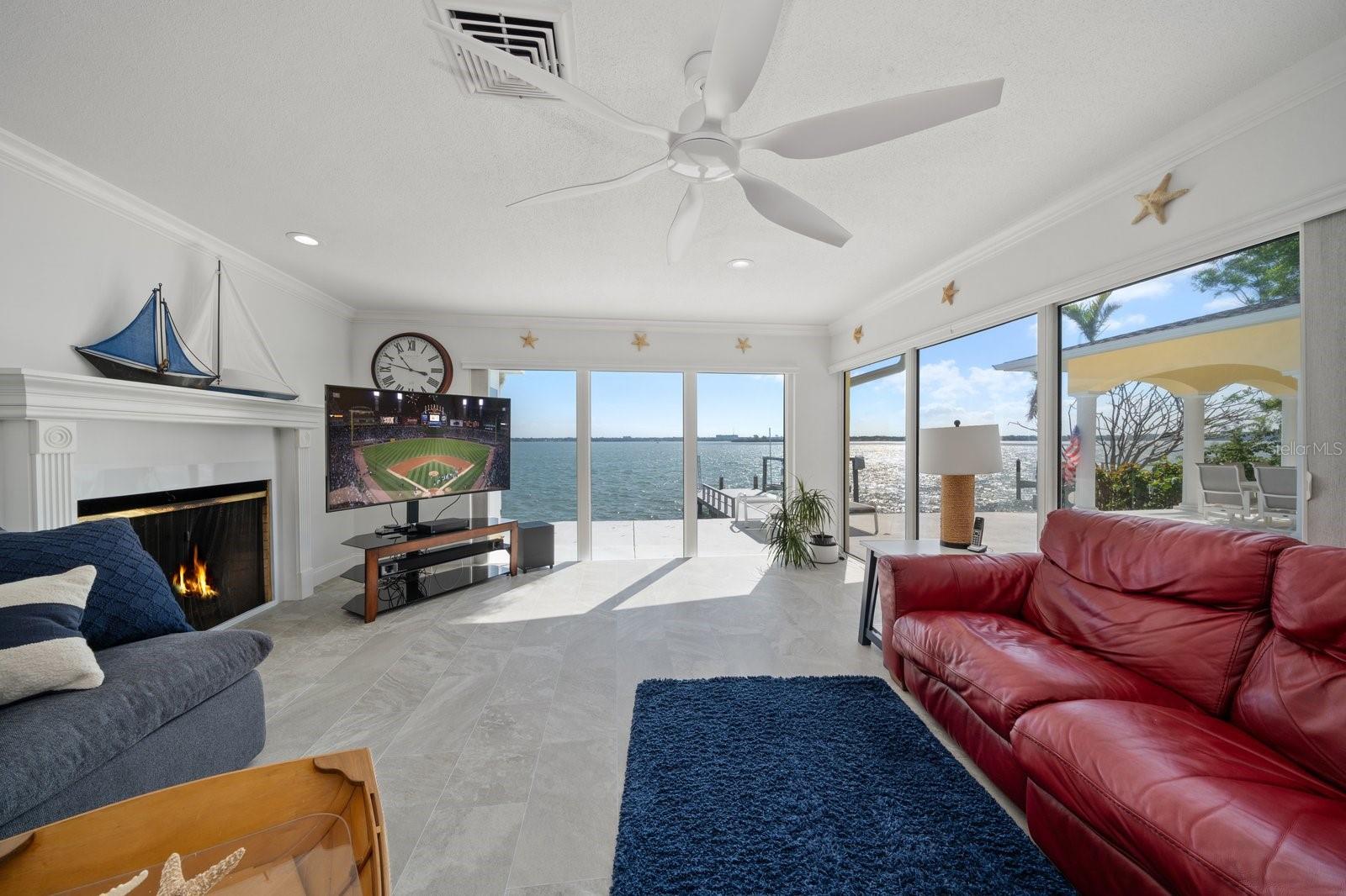 769 HARBOR IS, CLEARWATER BEACH, FL, 33767