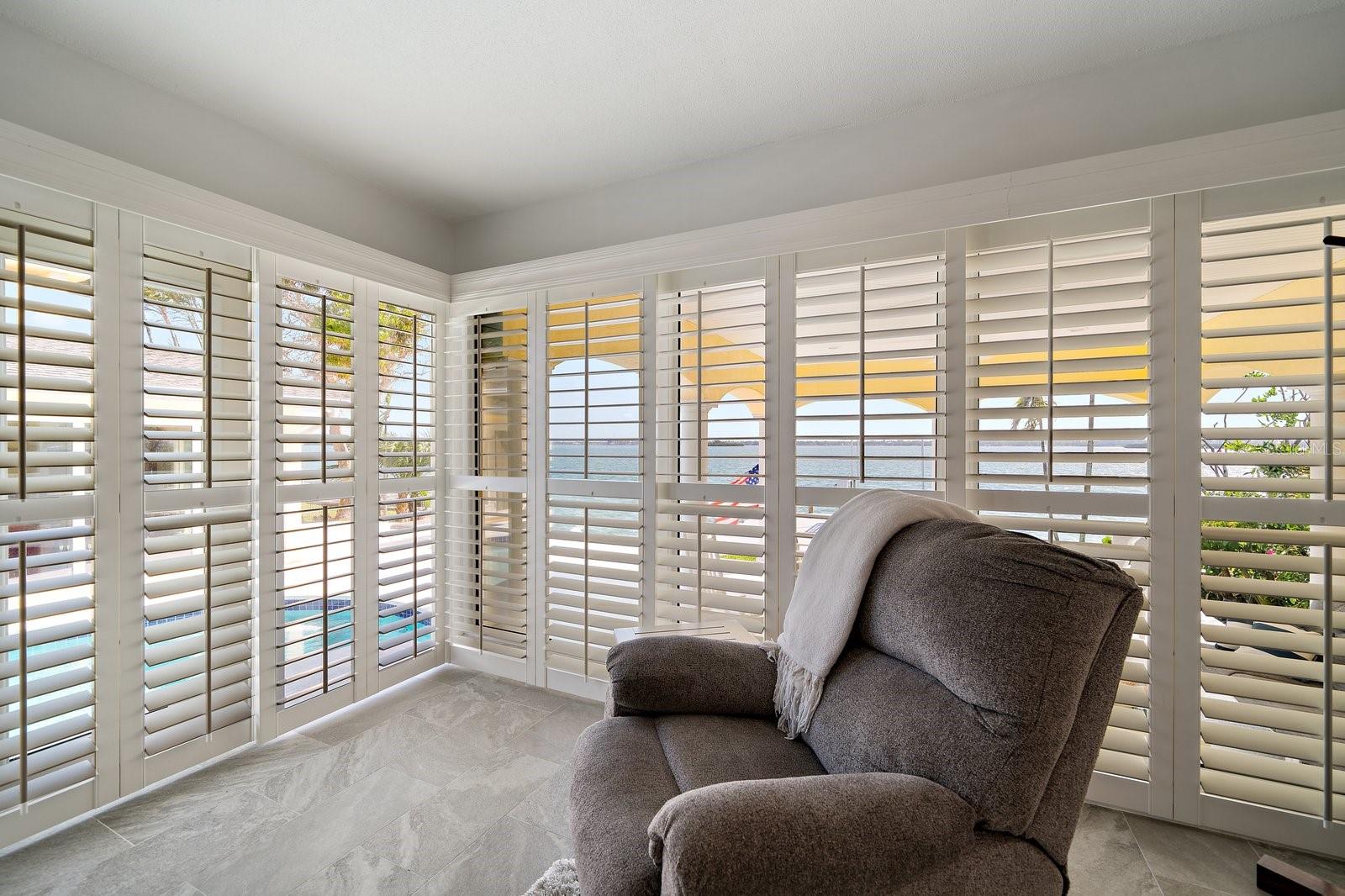 769 HARBOR IS, CLEARWATER BEACH, FL, 33767