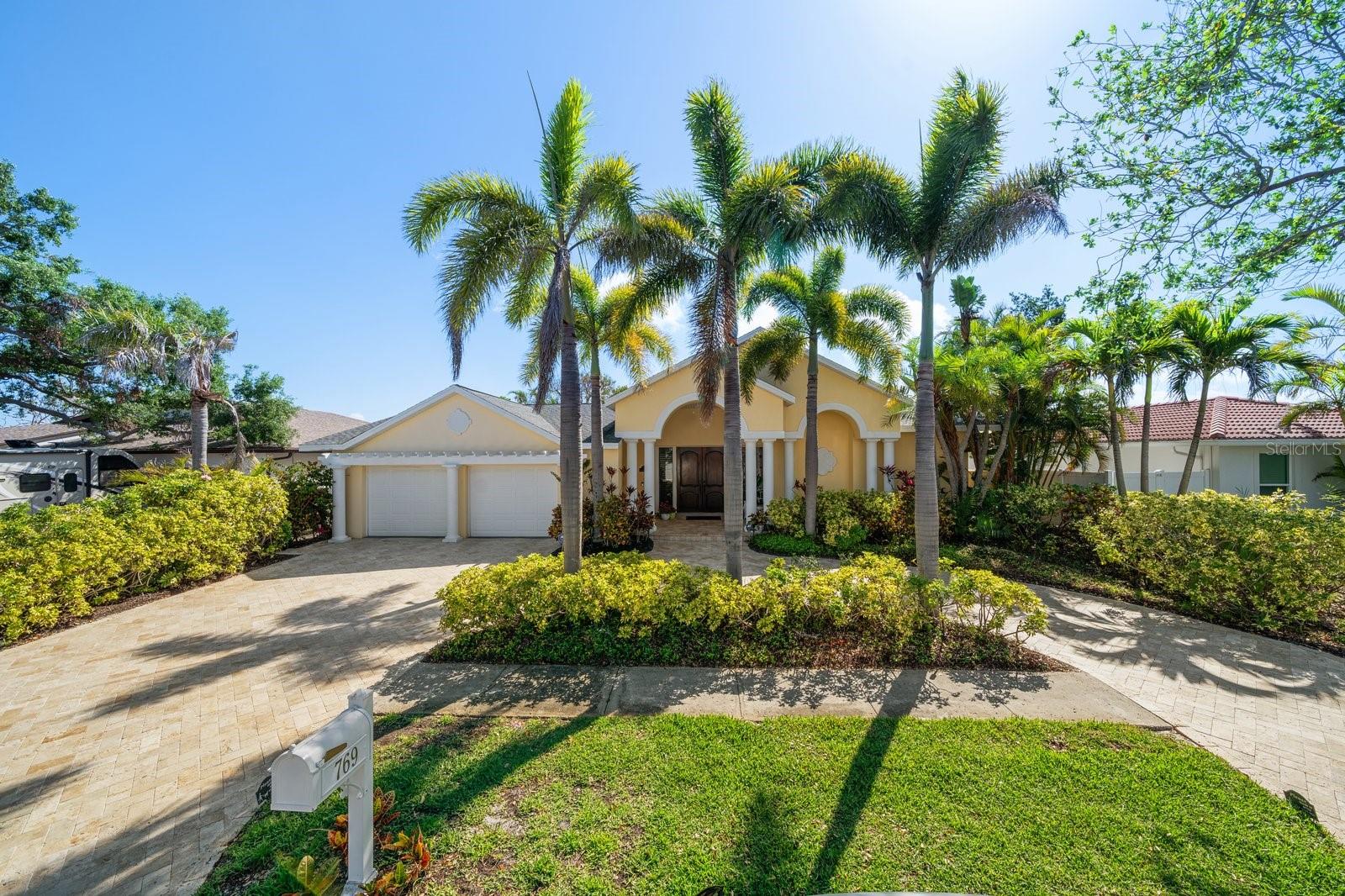 769 HARBOR IS, CLEARWATER BEACH, FL, 33767