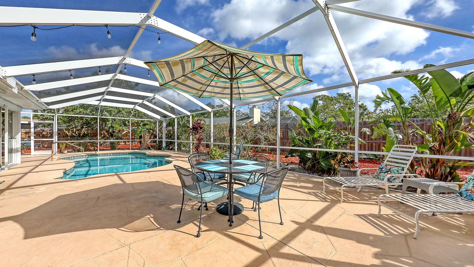 A4647808 Property Photo