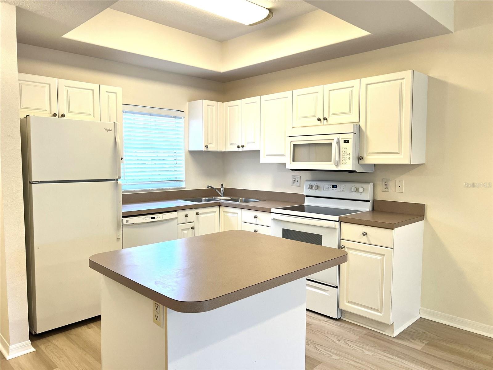 4200 CASTLEBRIDGE LN #1912, SARASOTA, FL, 34238