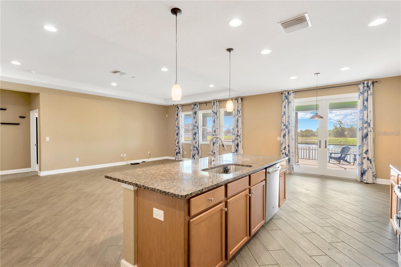 13911 ARTESA BELL DR, RIVERVIEW, FL, 33579