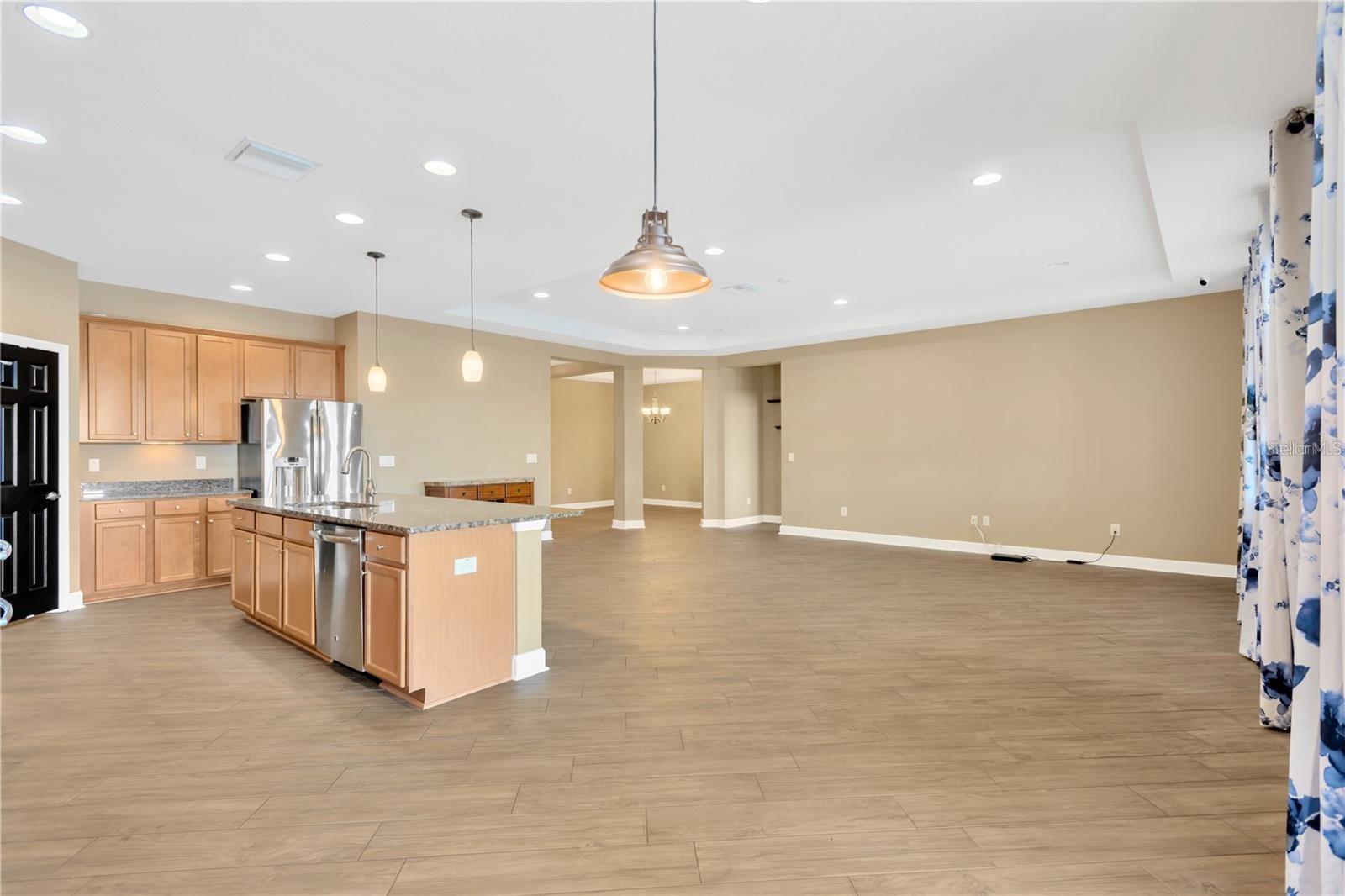 13911 ARTESA BELL DR, RIVERVIEW, FL, 33579