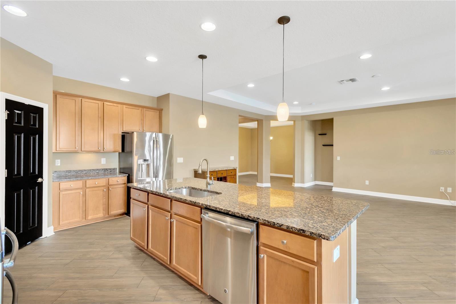 13911 ARTESA BELL DR, RIVERVIEW, FL, 33579