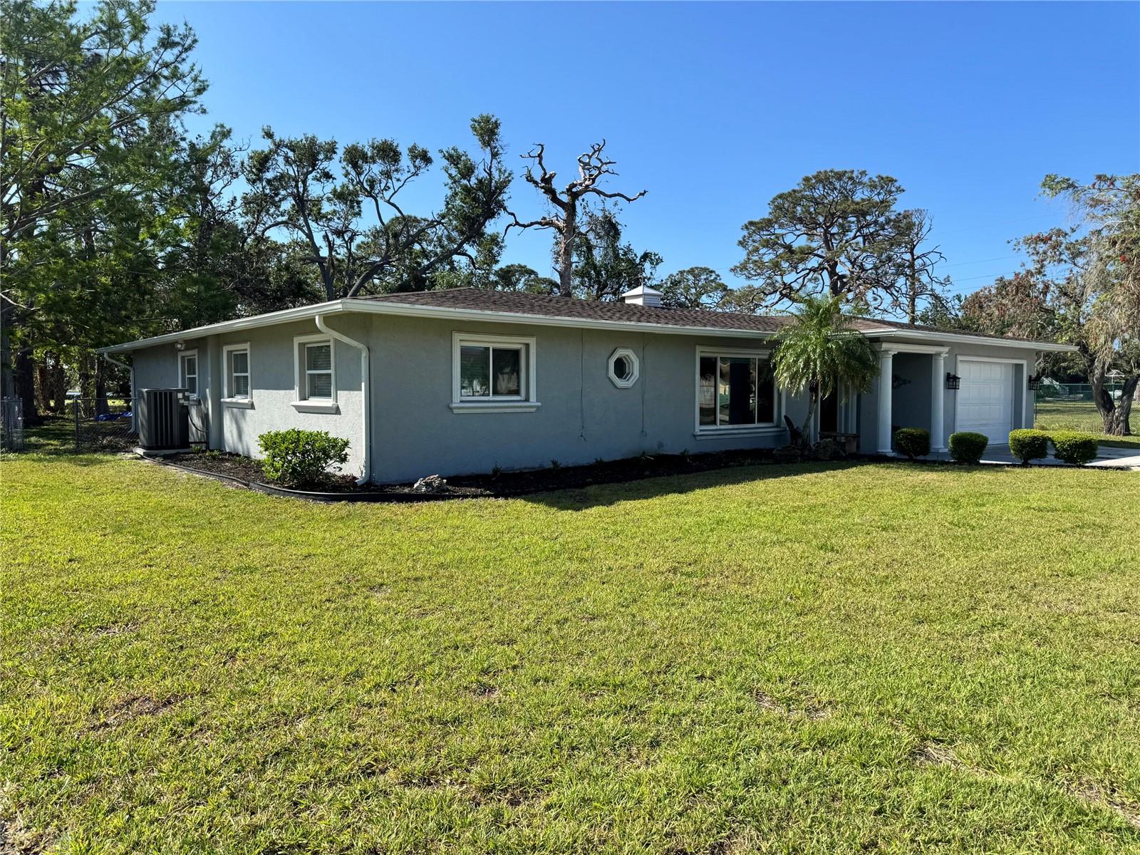 209 PALM AVE, NOKOMIS, FL, 34275