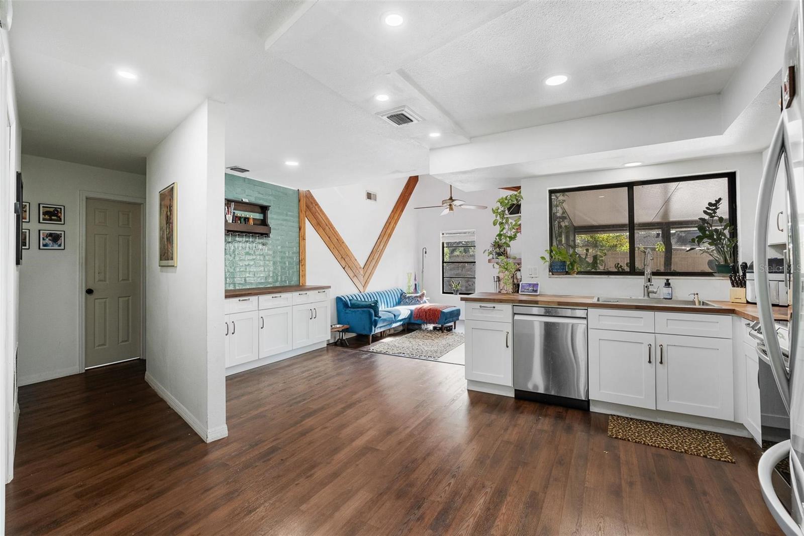 1205 ANGELINE AVE, ORLANDO, FL, 32807