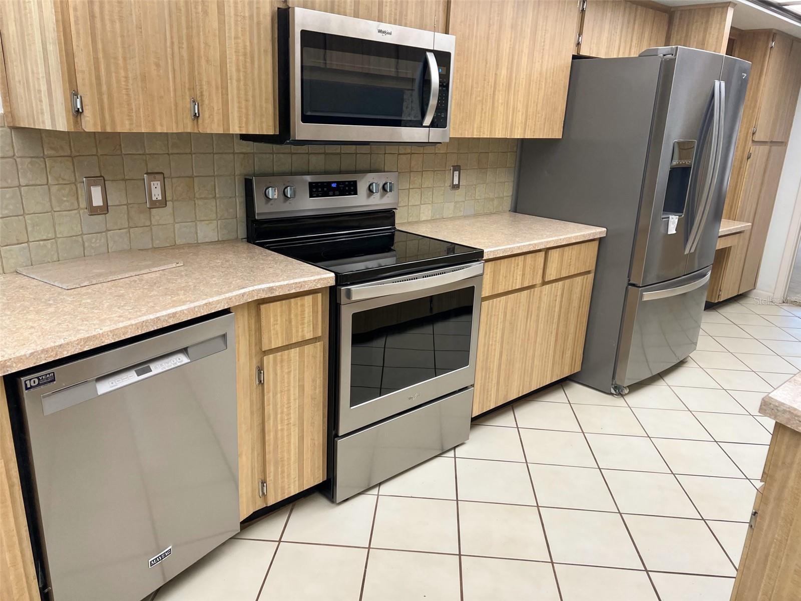8536 CESSNA DR, NEW PORT RICHEY, FL, 34654