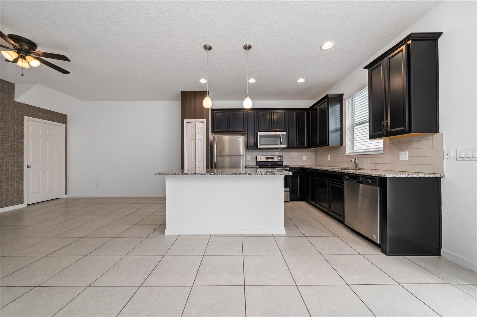 2588 SEDGE GRASS WAY, ORLANDO, FL, 32824