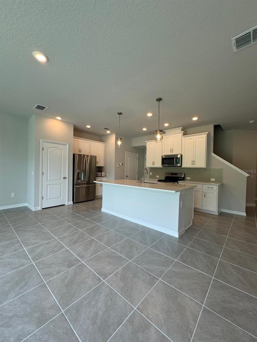 563 ASTERA WINDS LN, LAKE MARY, FL, 32746