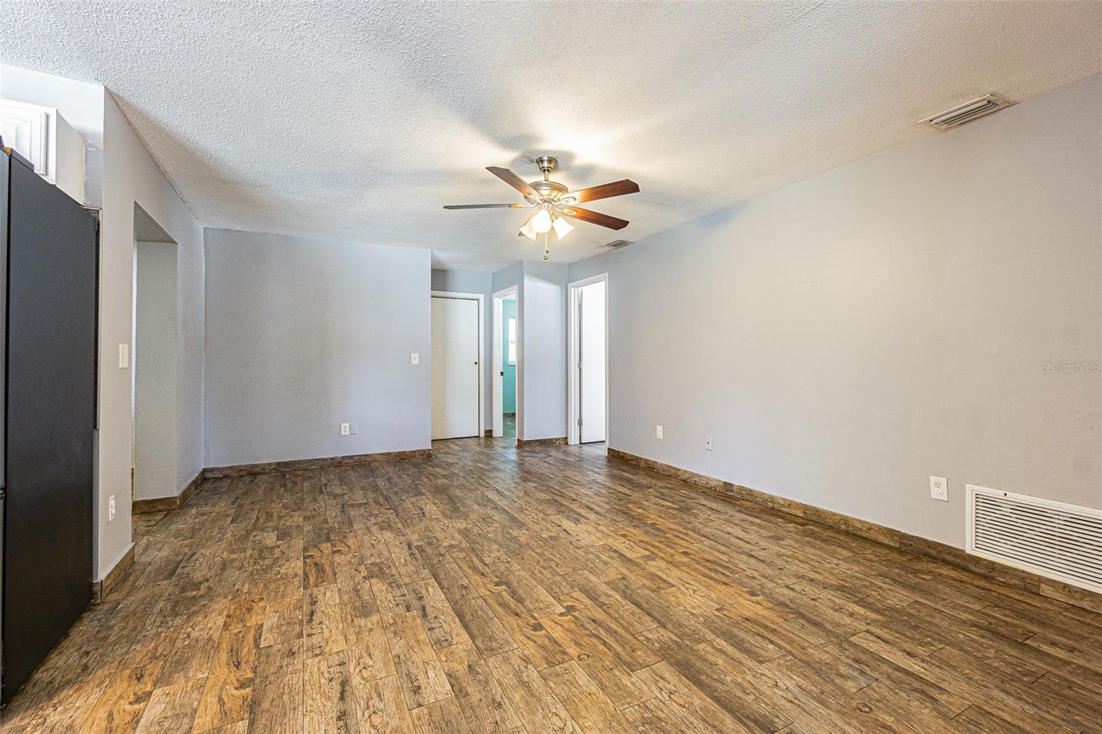1760 SHARONDALE DR, CLEARWATER, FL, 33755