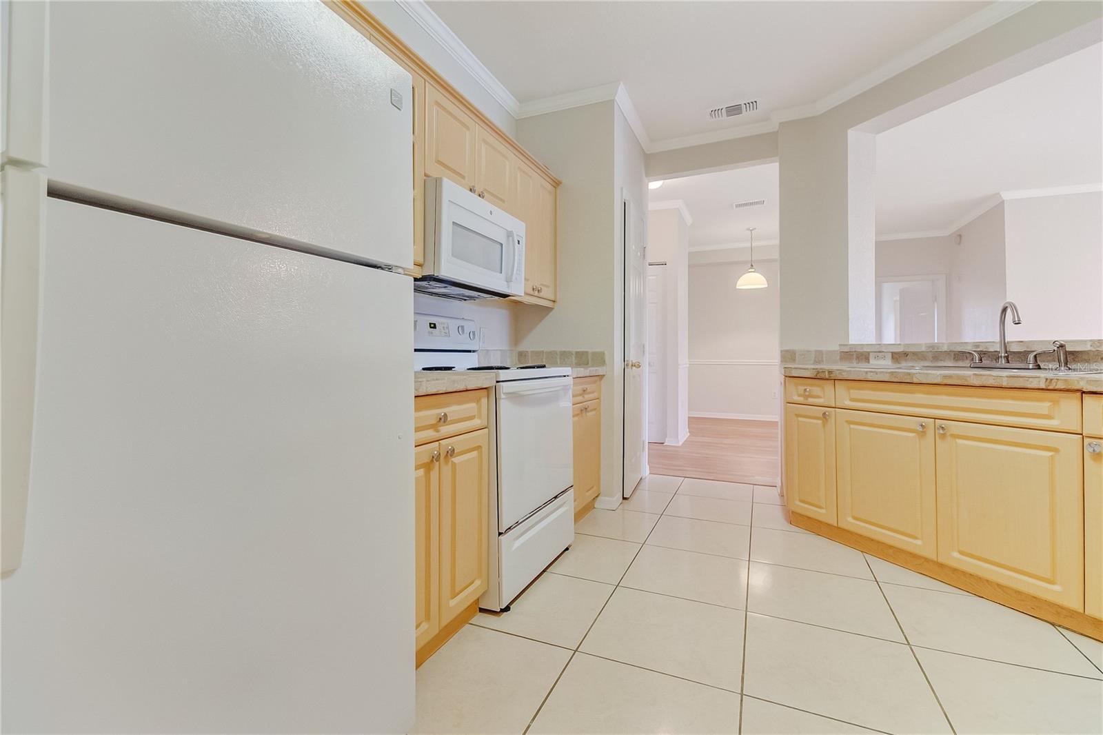 3701 CONROY RD #1825, ORLANDO, FL, 32839