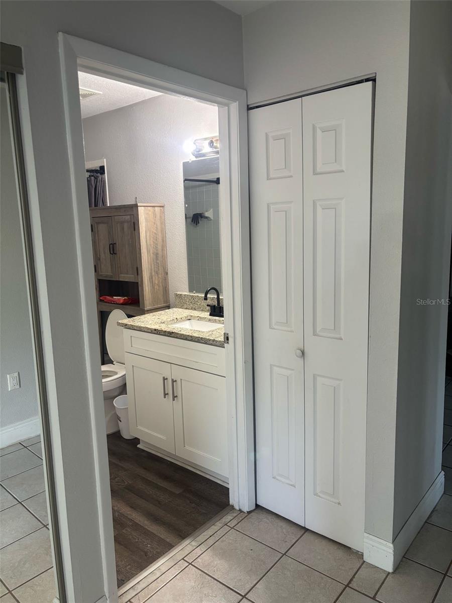 718 GREENBROUGH DR, LAKE WALES, FL, 33853