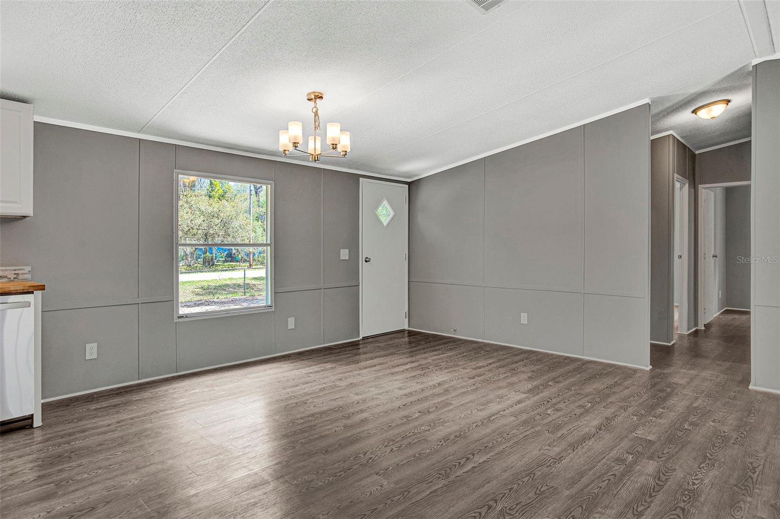 103 ALBANY CT, SATSUMA, FL, 32189