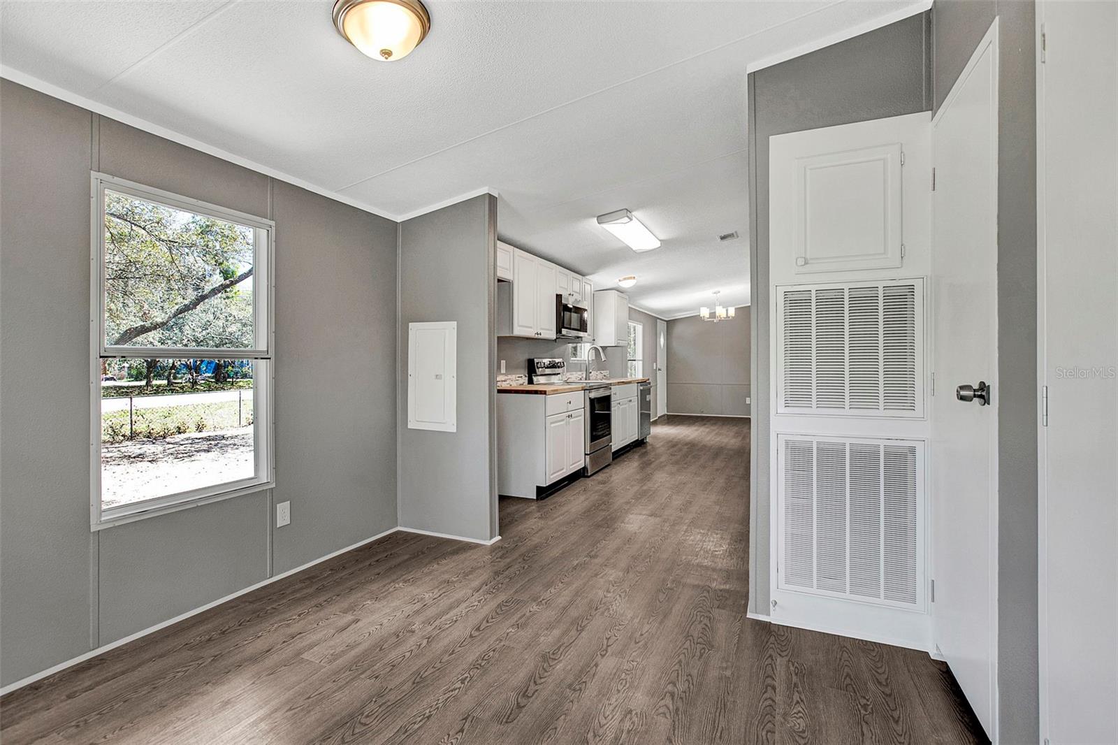 103 ALBANY CT, SATSUMA, FL, 32189