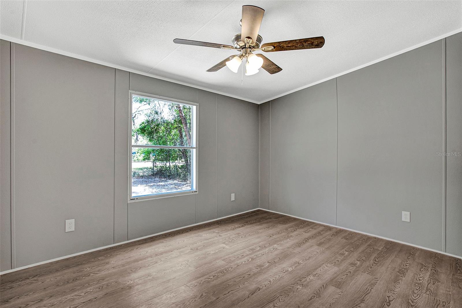 103 ALBANY CT, SATSUMA, FL, 32189